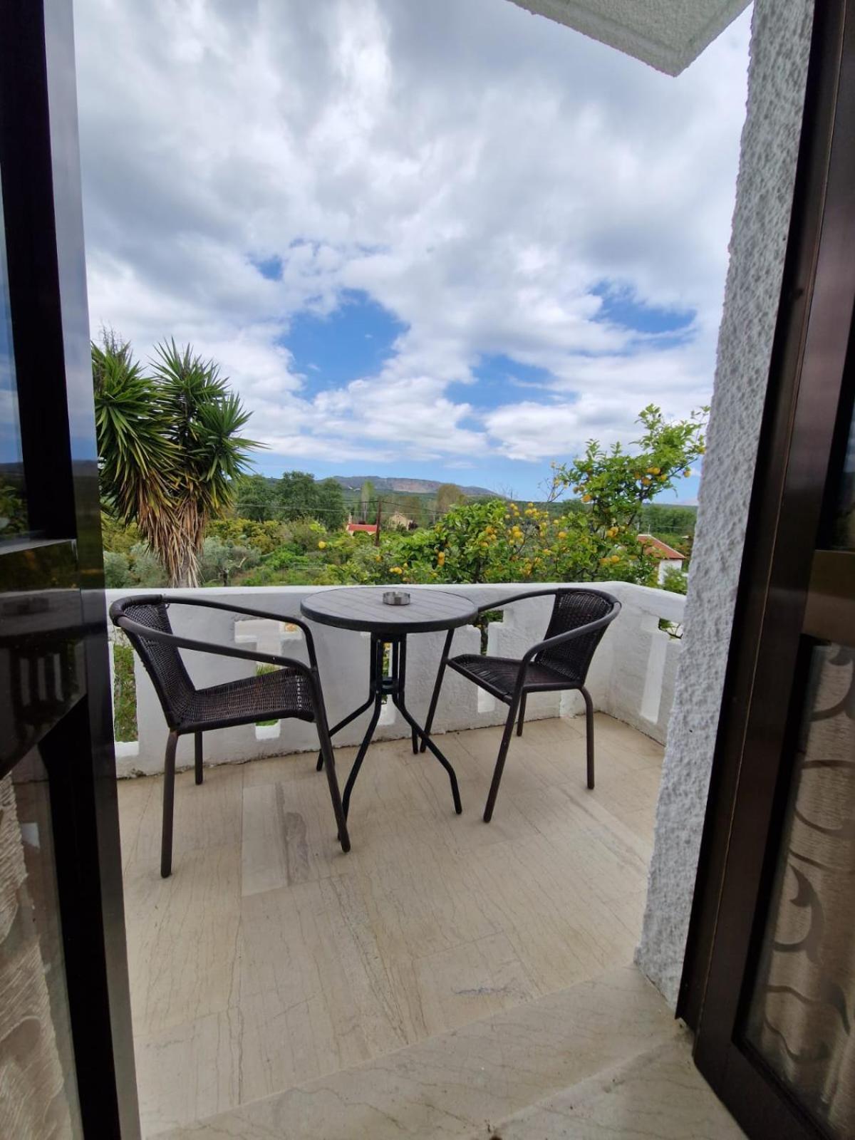 Apartament Stefanos Garden Arménoi Zewnętrze zdjęcie