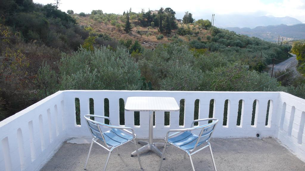 Apartament Stefanos Garden Arménoi Pokój zdjęcie